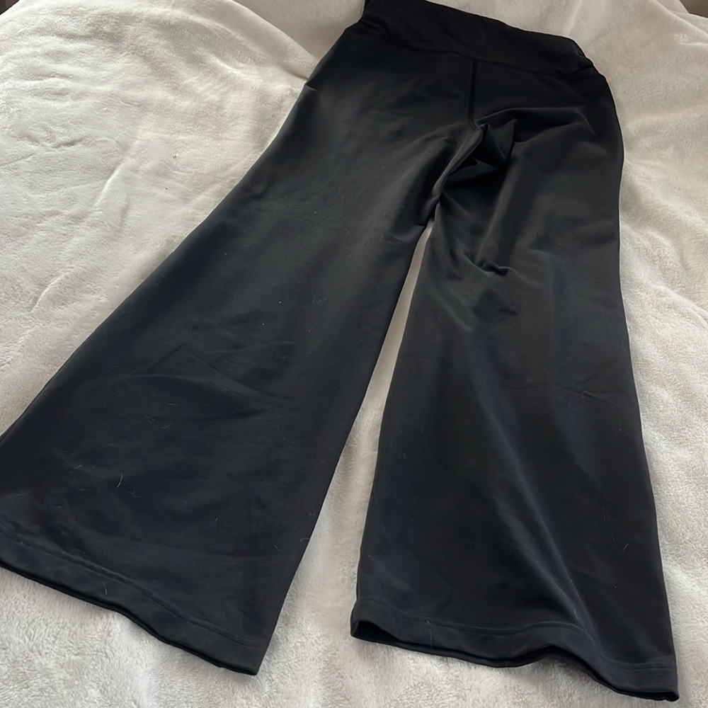 Reebok Workout Pants - Picture 4 of 5